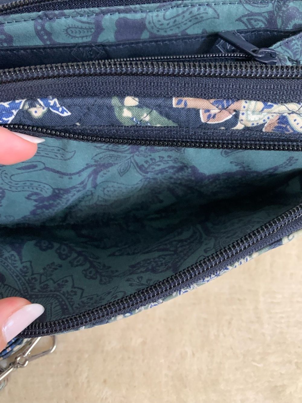 Vera Bradley Java Paisley Quilted Crossbody Wallet Navy Floral RFID Protection - Picture 7 of 10